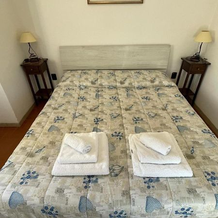 Stella Apartments มัลเชซิเน ภายนอก รูปภาพ